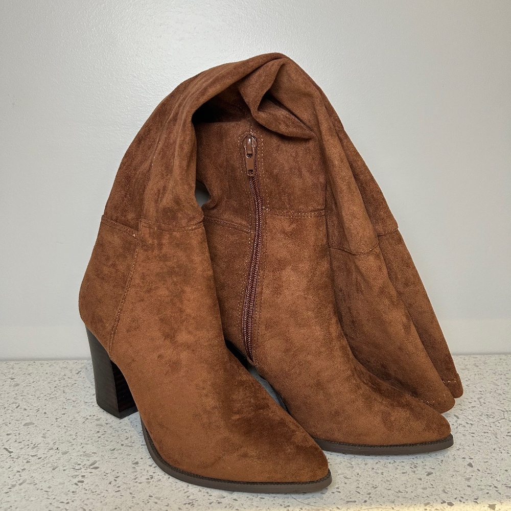 New Thigh High Brown Suede Boots